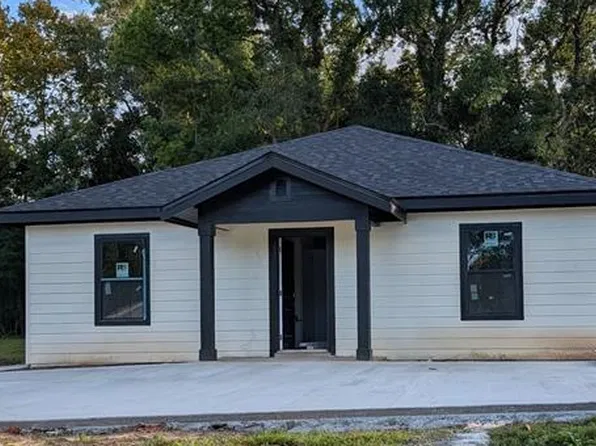 1063 Persimmon St, Mobile, AL