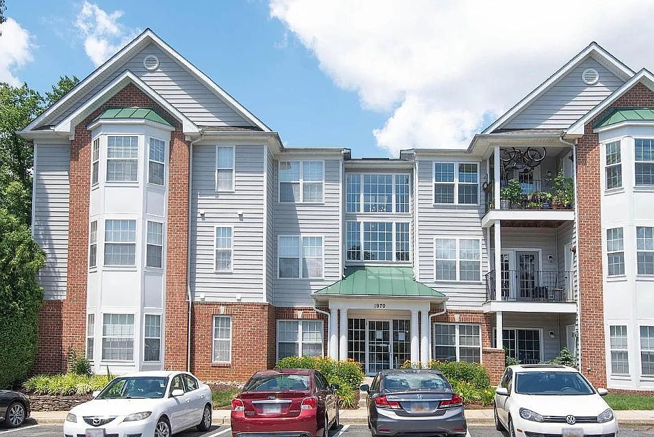 1st image of 1970 Scotts Crossing Way APT 103