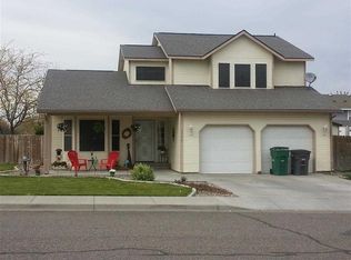 1714 W 24th Ave, Kennewick, WA