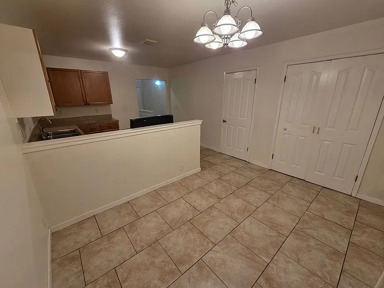 5118 Hunt St NW #B — Photo 7