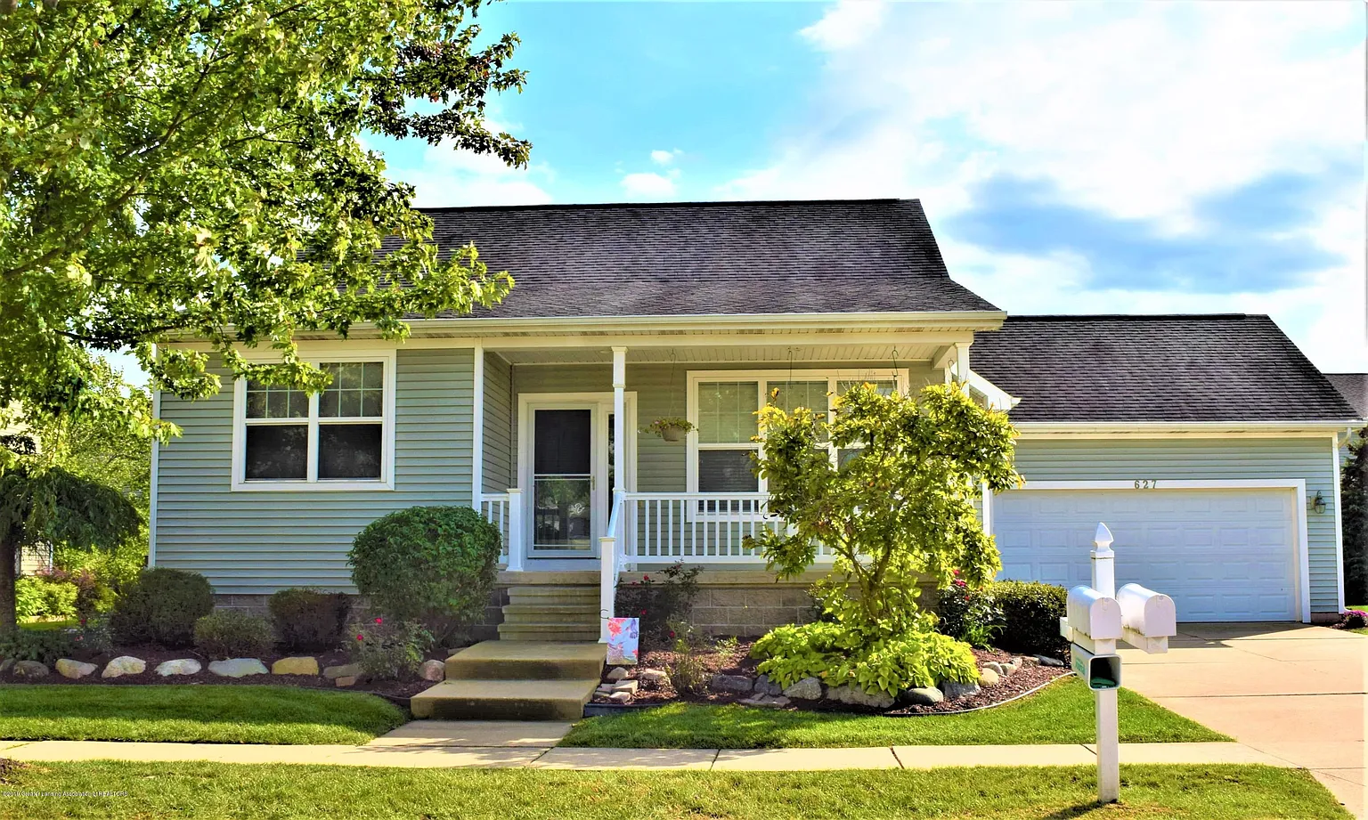 627 Puffin Pl photo 1