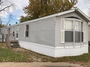 5505 6th St SW #3, Cedar Rapids, IA 52404