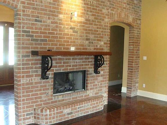 5th image of 4560 Brooklyn Dr