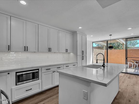 3rd image of 34-7401 N Scottsdale Rd