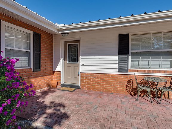5th image of 34367 Sunridge Dr