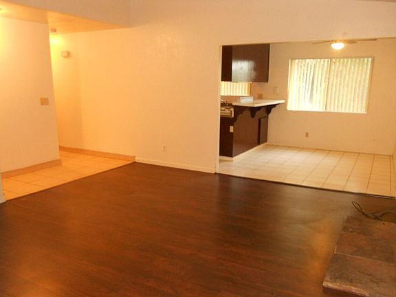 3rd image of 6344 Porterfield Ct