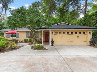 1720 Spring Lake Rd, Fruitland Park, FL 34731