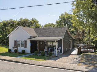 114 Falmouth St, Williamstown, KY 41097