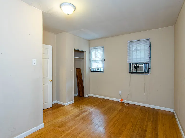 1604 N Bouvier St — Photo 11