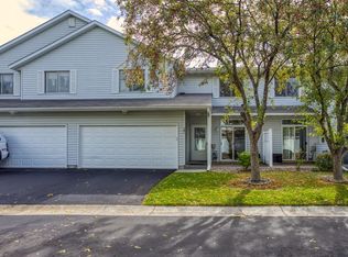 581 Roundhouse St, Shakopee, MN 55379