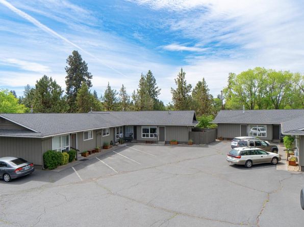 475 NE Underwood Ave #5