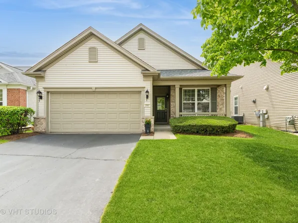 2507 Rolling Rdg, Elgin, IL 60124