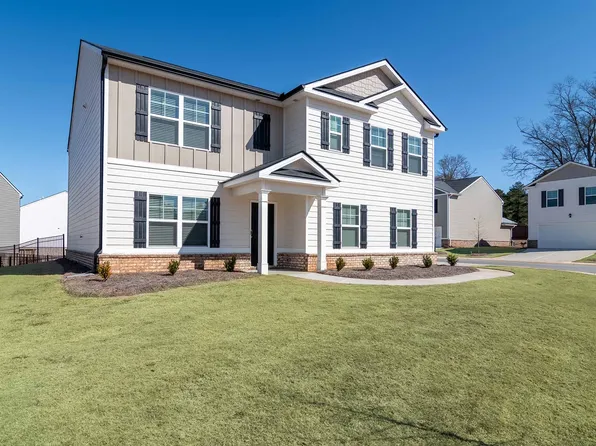 8 Charleston Ct #8, Statham, GA 30666