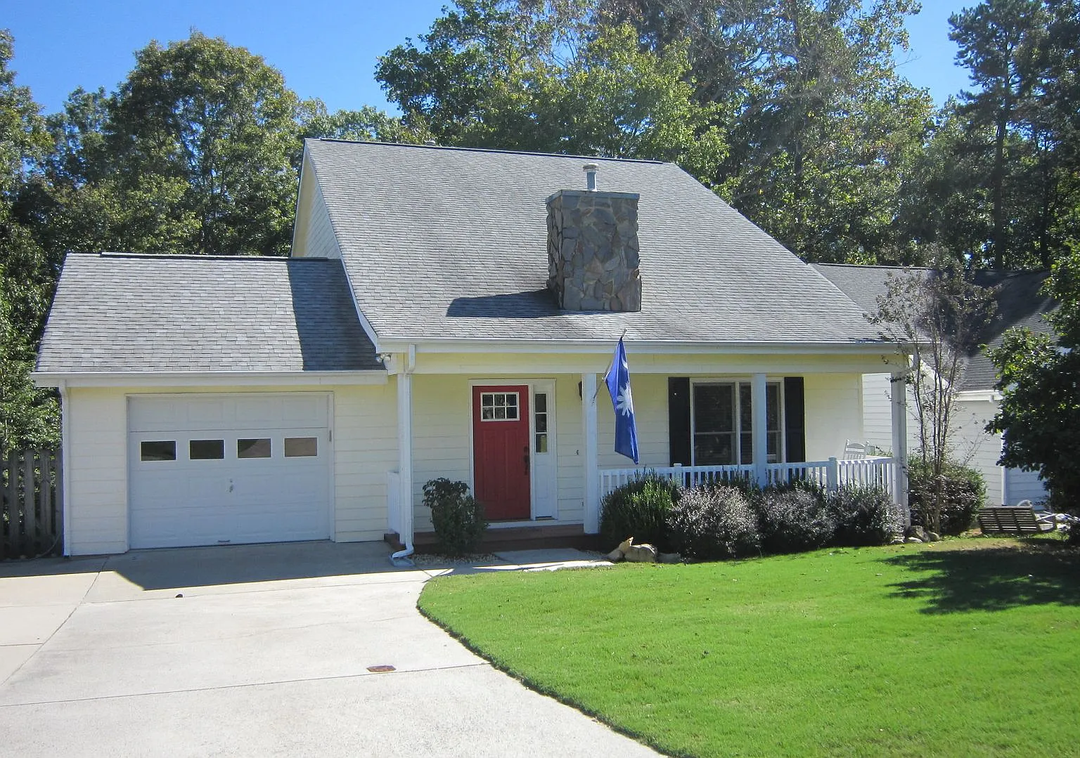 Exclusively Offered by Muse Realty Rentals — Photo 1