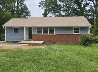 1414 Victory St, Greensboro, NC 27407