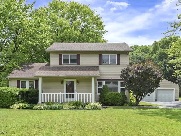 120 Luden Ave, Munroe Falls, OH 44262