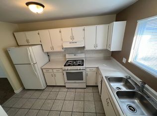 1215 Cedarwood Dr UNIT D, Crest Hill, IL 60403
