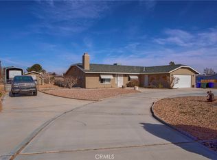 14624 Iroquois Rd, Apple Valley, CA 92307