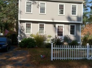 6 Spruce St, Halifax, MA 02338