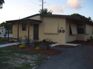 105 3rd St APT 1, Lake Park, FL 33403