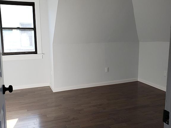 5th image of 191 Beach 119th St #5