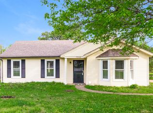 7900 Rochelle Rd, Louisville, KY 40228