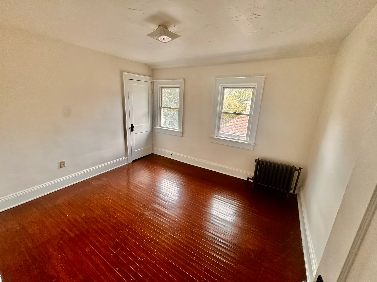 2 bed, 1000 sqft, $990 — Photo 4