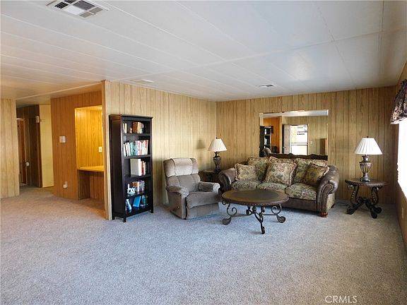 3rd image of 35218 Fir Ave Space 5
