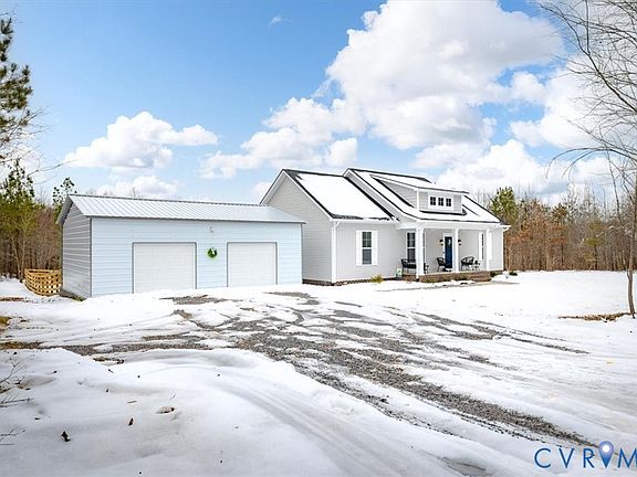 2nd image of 1243 Lewiston Plank Rd