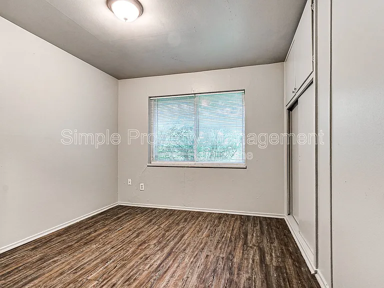 4301 N Terry Ave — Photo 11