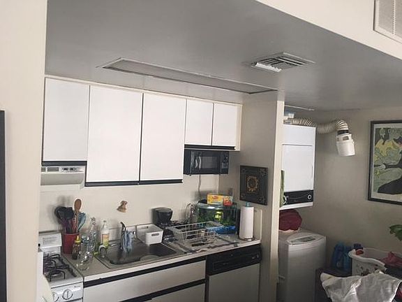 2nd image of 1327 Spruce St #7H