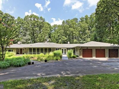 440 Springvale Rd, Great Falls, VA, 22066