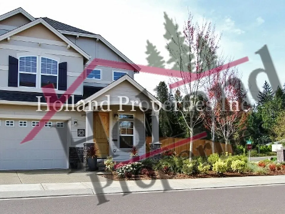 5502 NE Lagos Ct