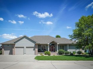 3105 Laramie Dr, Grand Island, NE 68803