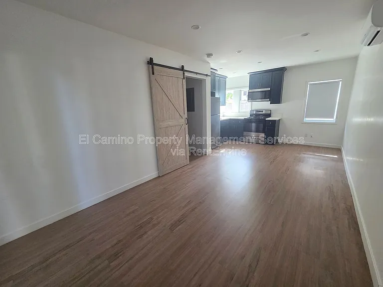425 E Wellington Ave #1108 — Photo 2