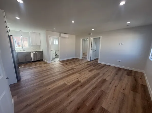 109, 10640-46 Victory Blvd #Fr4-1/2, North Hollywood, CA 91606