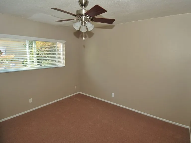 141 N Idaho St — Photo 13