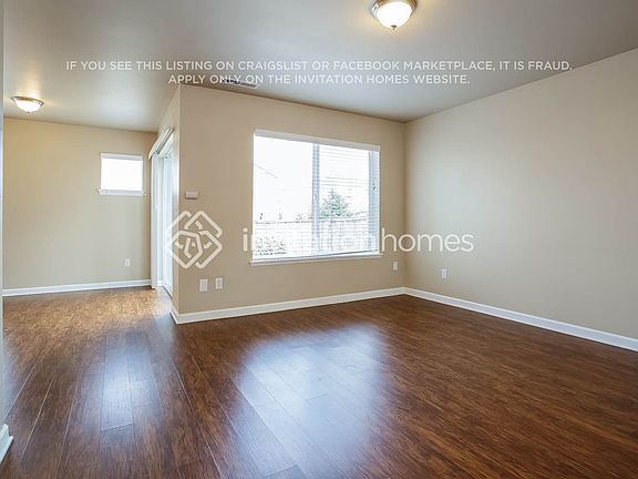 3rd image of 9519 187th Street Ct E