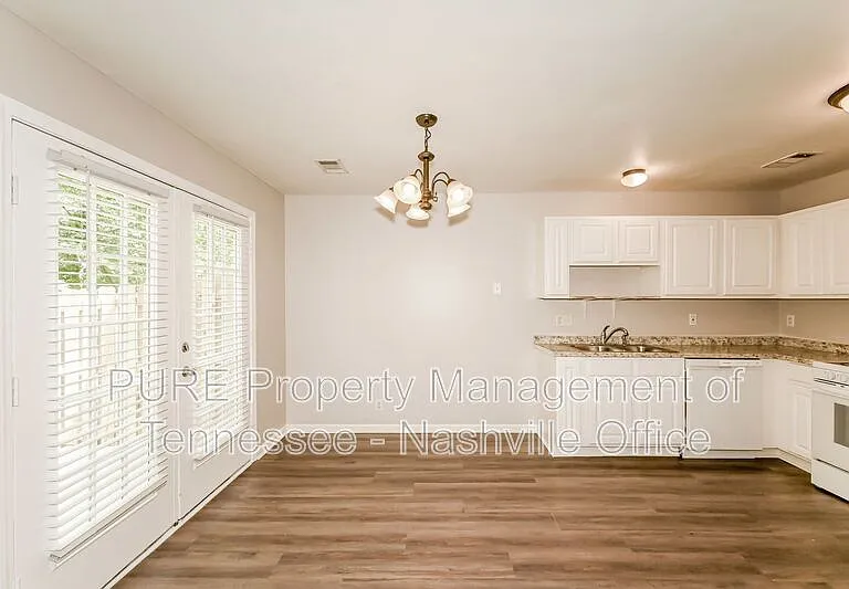 1163 Nashboro Blvd — Photo 5