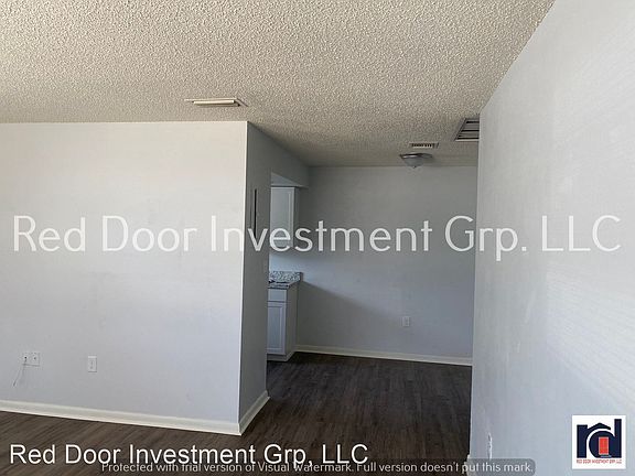 5th image of 200-211 N Church St #11947077