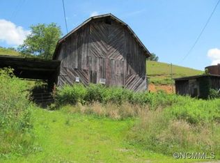 217 John Henry Rd, Burnsville, NC 28714