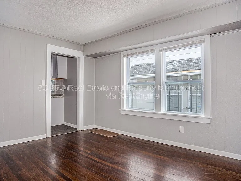 5002 Euclid Ave E — Photo 7