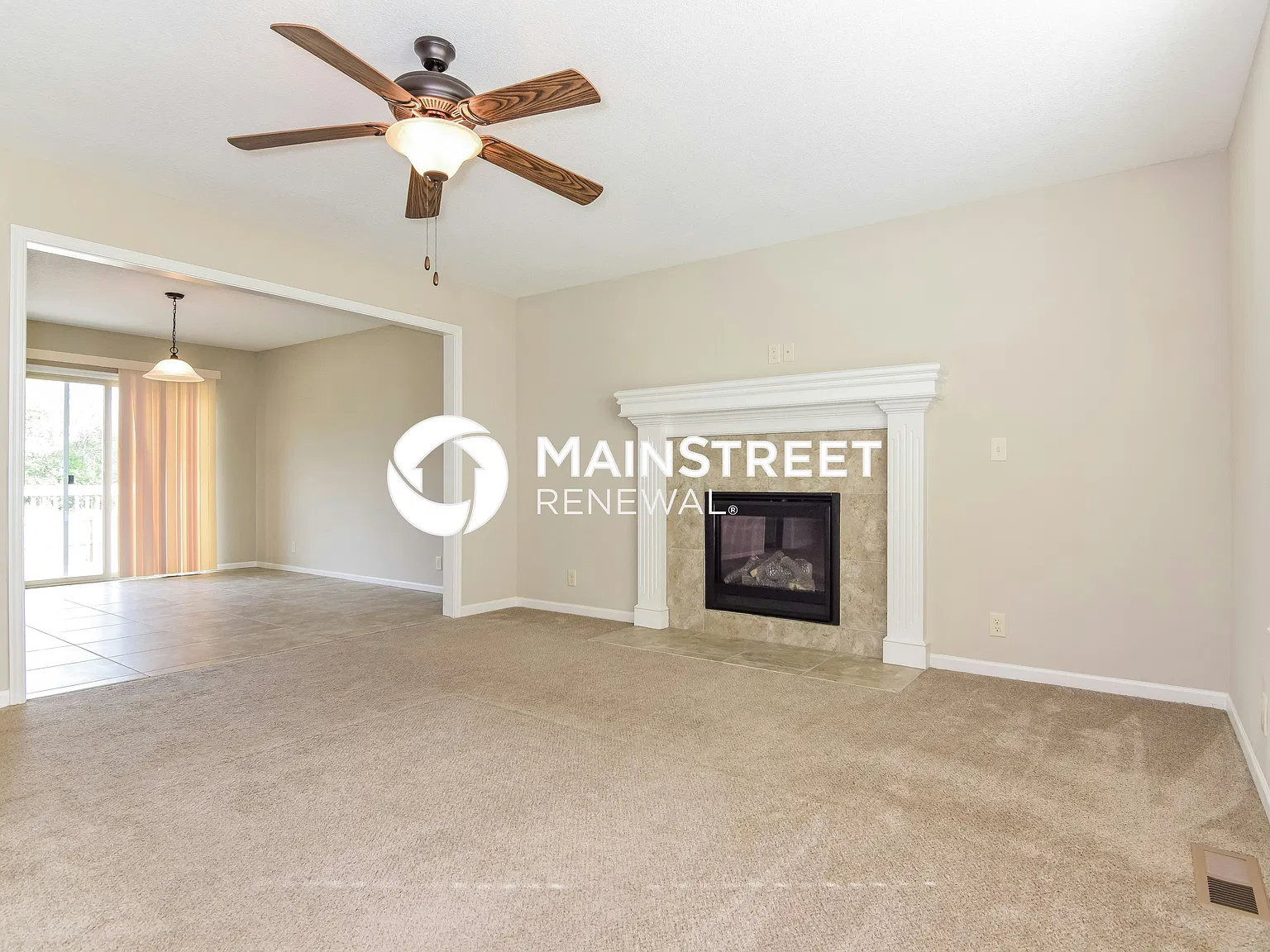 508 S Poplar St — Photo 4