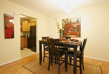 5th image of 4500-4510 Westport Woods Ln #4510-203