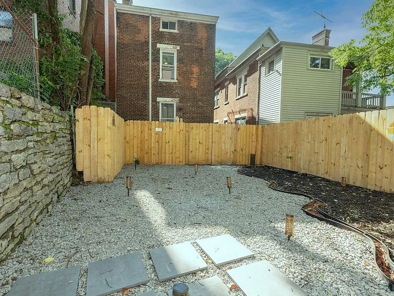 2127 W Clifton Ave #2 — Photo 11