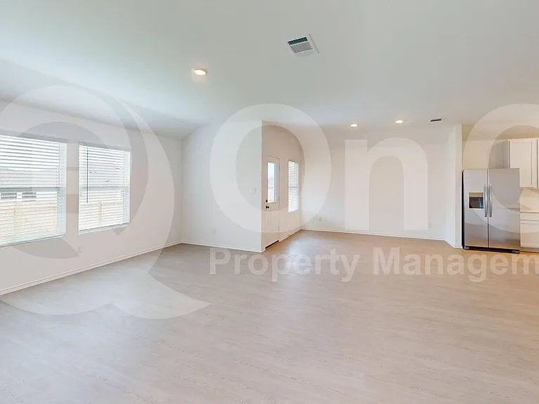 17805 Wrens Nest Way — Photo 13
