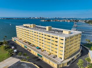 100 Bluff View Dr APT 115C, Belleair Bluffs, FL 33770