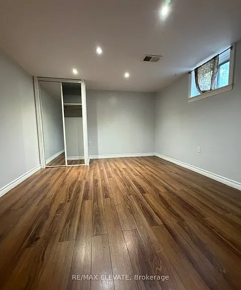 8 Balaclava Dr #BASEMENT — Photo 6