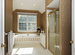 3 Aberdeen Pl, Basking Ridge, NJ 07920