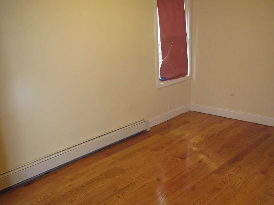 1st image of 9803 Avenue L